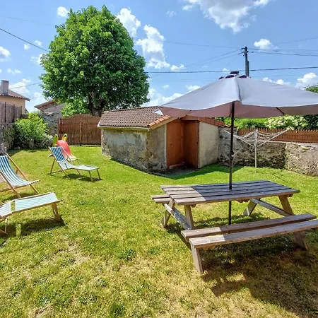Holiday home 4 Bedroom Awesome In