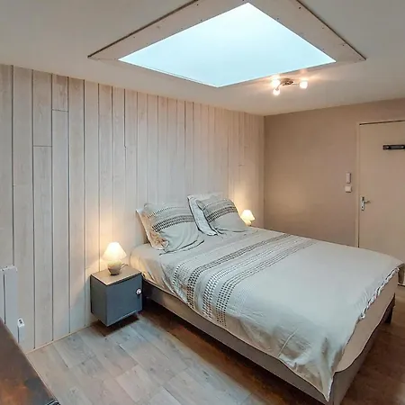 Holiday home 4 Bedroom Awesome In